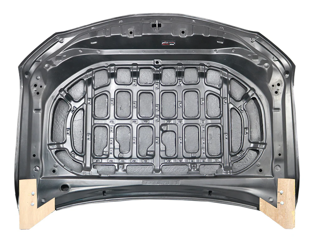 2018-2024 Toyota Camry Oem Style Carbon Fiber Hood - Image 3